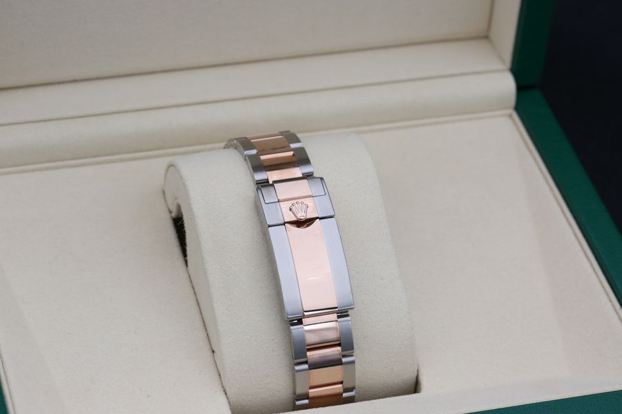 Rolex GMT Master II 126711 CHNR